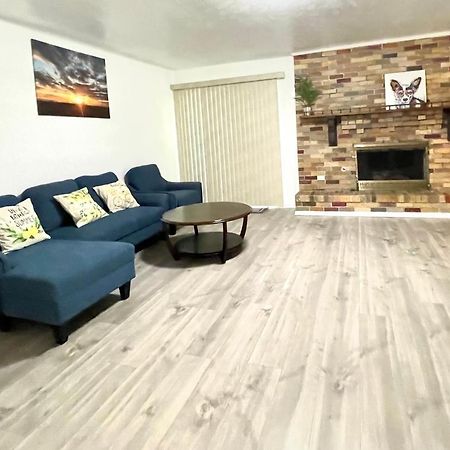 Downtown In Plano Apartment Ngoại thất bức ảnh